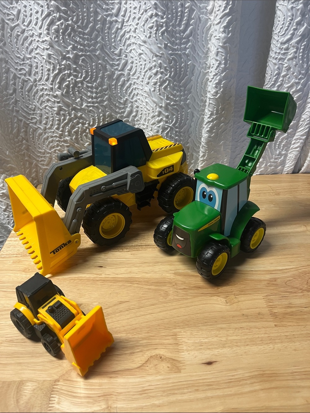 Tonka & John Deere Toy Construction Vehicle Lot Front Loader Tractor Toddler